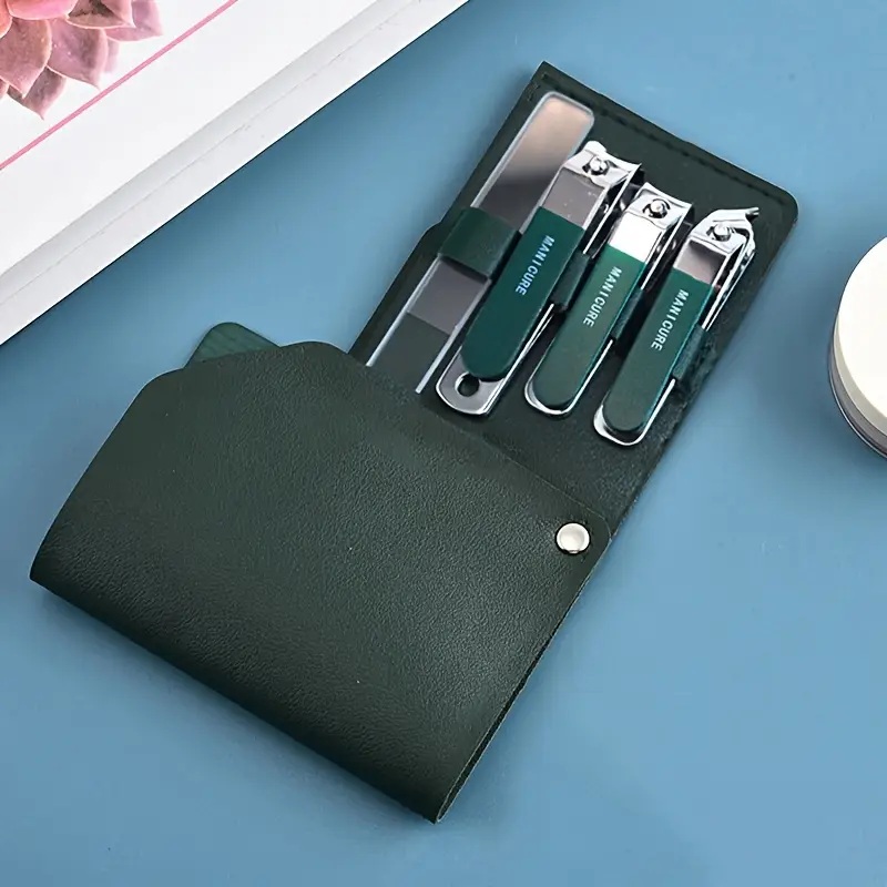 maniküürikomplekt10