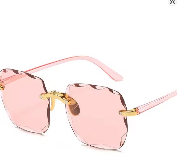 Naiste päikeseprillid